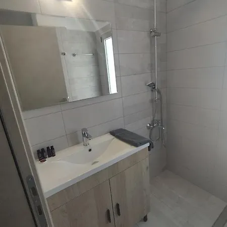 Mfd Luxury μεζονετα 100τμ διπλα στη θαλασσα 公寓 卡利斯托斯